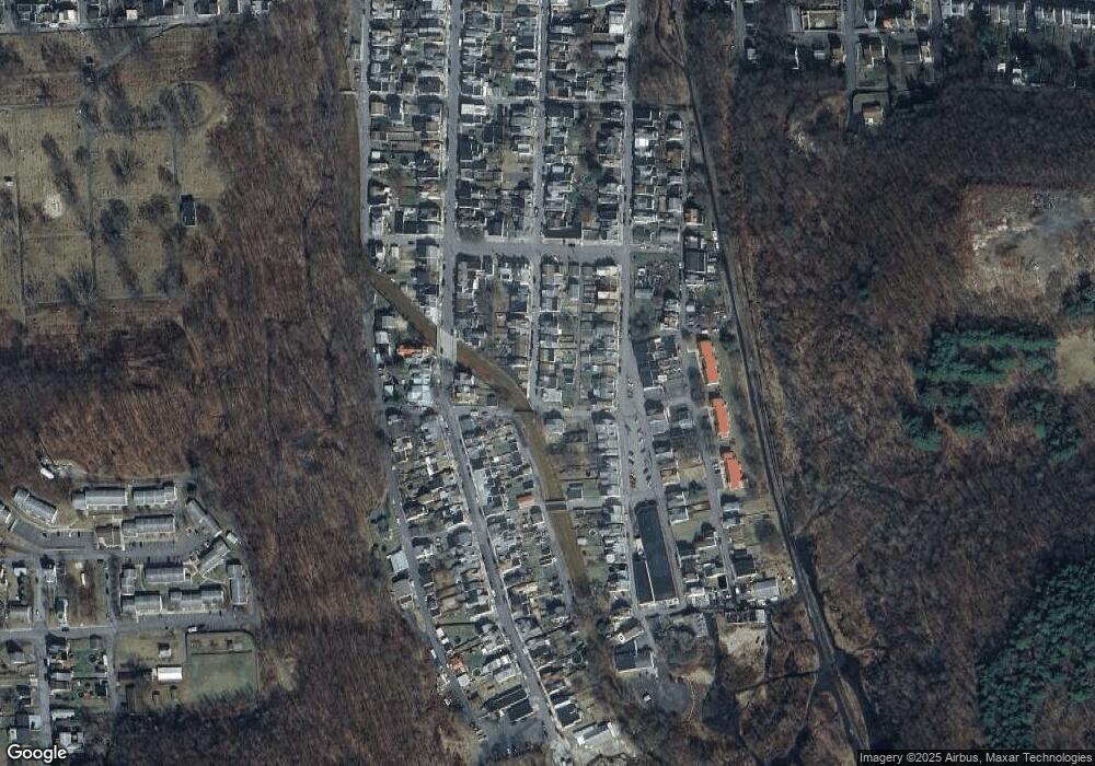 249 S Franklin St, Shamokin, PA 17872 - photo 1