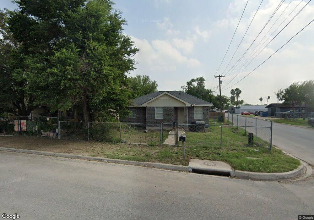 821 W Hawk Ave, Pharr, TX 78577 - photo 1