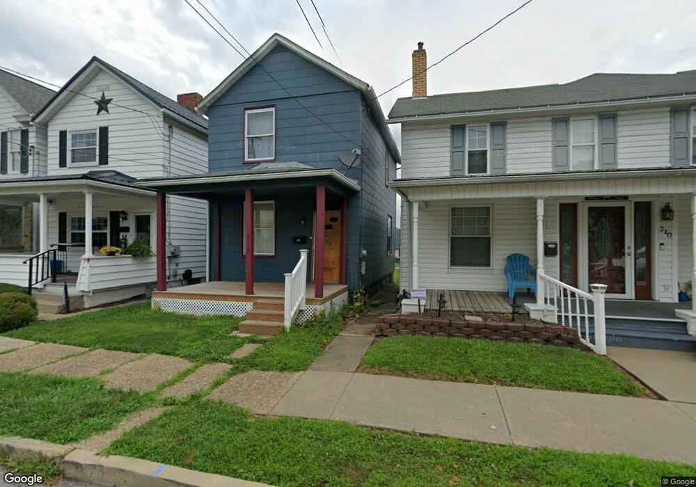 212 1/2 Emerson St, Vandergrift, PA 15690 - photo 1