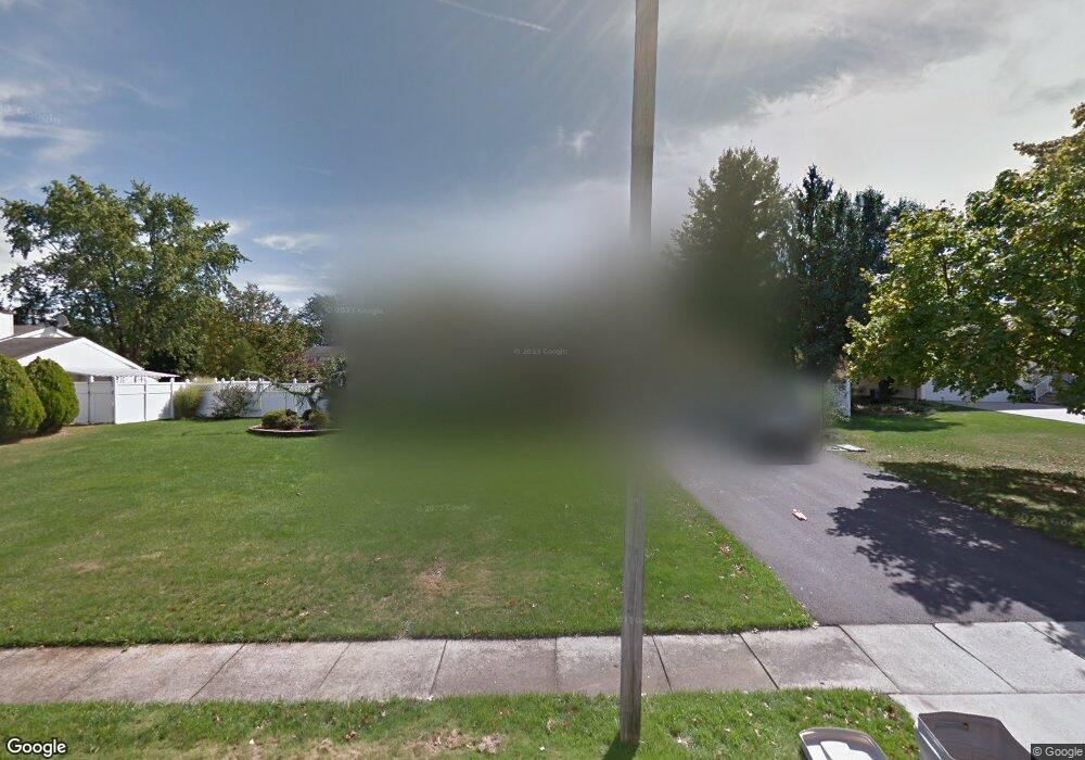 4 Glen Ct, Monmouth Junction, NJ 08852 - photo 1