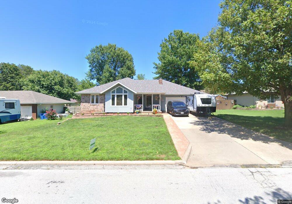 213 W Lorene St, Nixa, MO 65714 - photo 1