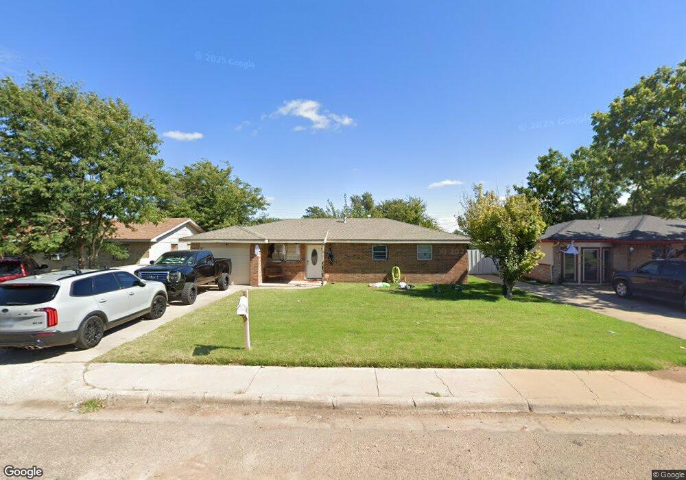 606 Pine Ave, Dumas, TX 79029 - photo 1