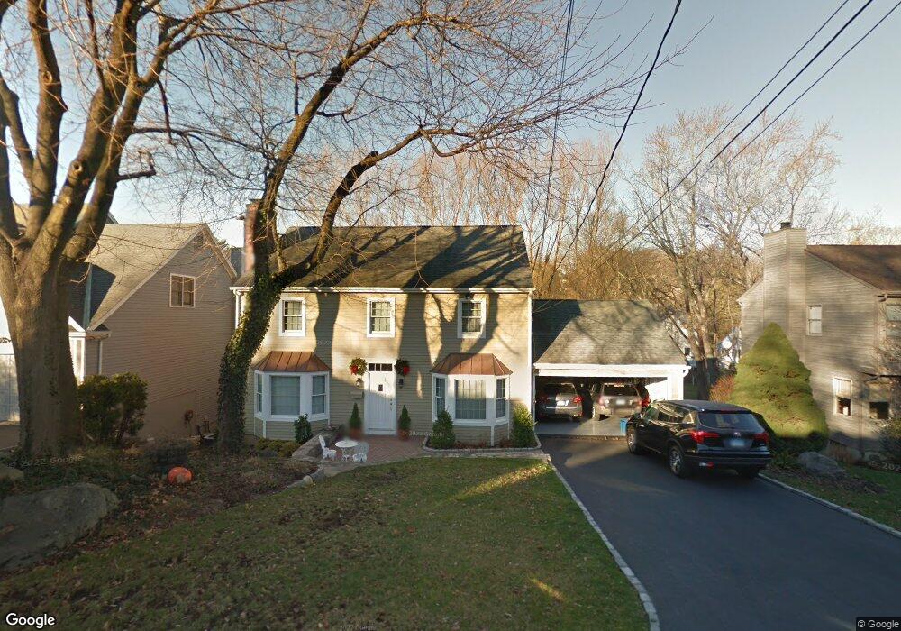 10 Field Rd, Cos Cob, CT 06807 - photo 1