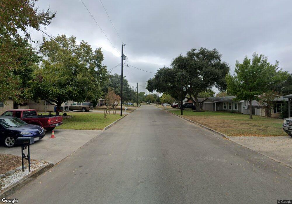 110 Fieldcrest, New Braunfels, TX 78130 - photo 1