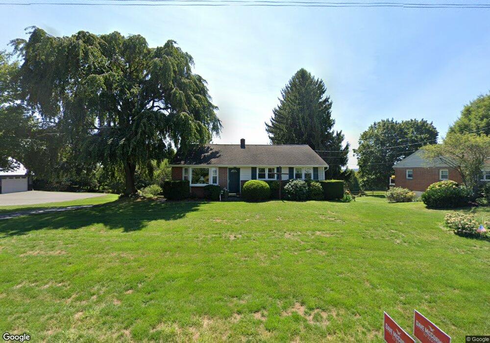 2352 Franklin Rd, Columbia, PA 17512 - photo 1