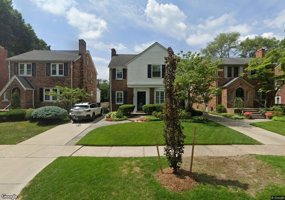 259 Merriweather Rd, Grosse Pointe Farms, MI 48236 - photo 1