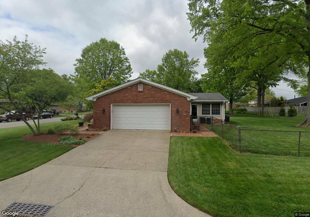 3302 Mellwood Dr, New Albany, IN 47150 - photo 1