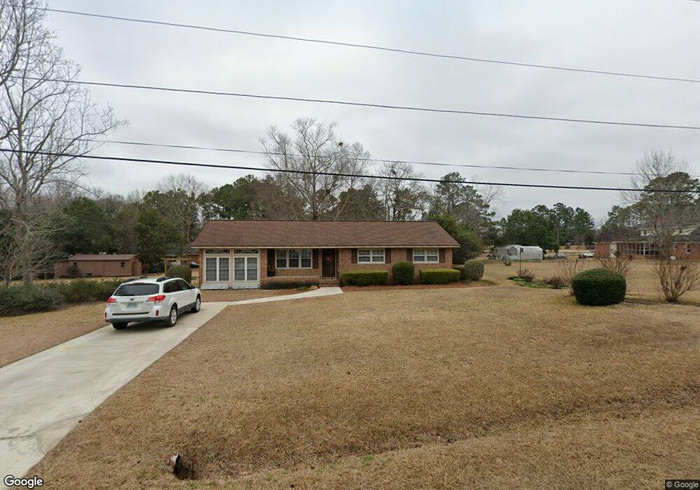 528 W Boyd St, Mount Vernon, GA 30445 - photo 1