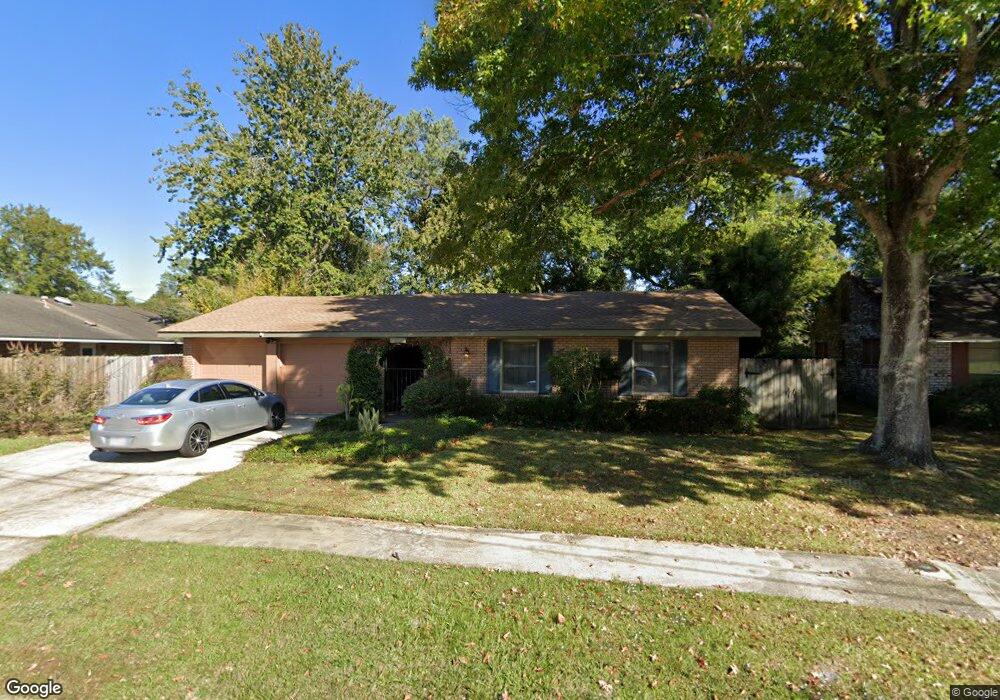 210 Brittany Ln, Slidell, LA 70458 - photo 1