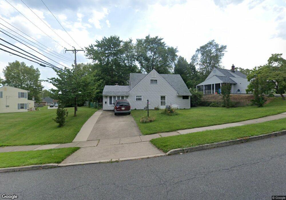 267 Red Cedar Dr, Levittown, PA 19055 - photo 1