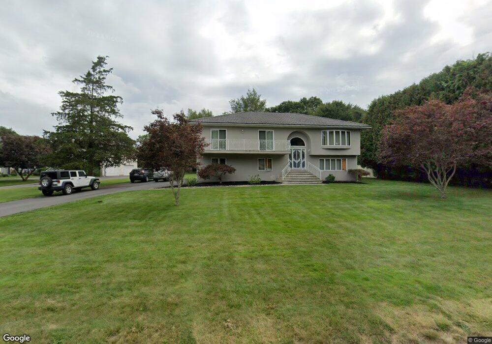 363 Blossom Hill Dr, Fall River, MA 02720 - photo 1