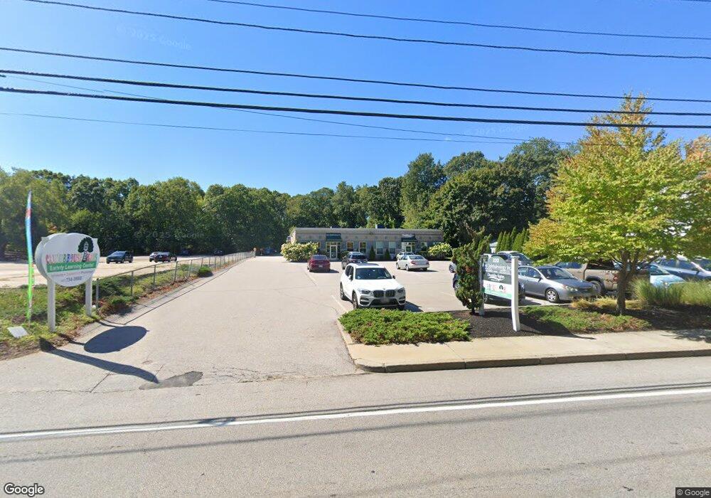 220 Toll Gate Rd, Warwick, RI 02886 - photo 1