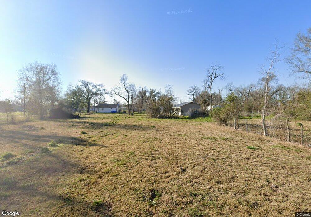 520 Fournet St, Lake Charles, LA 70601 - photo 1