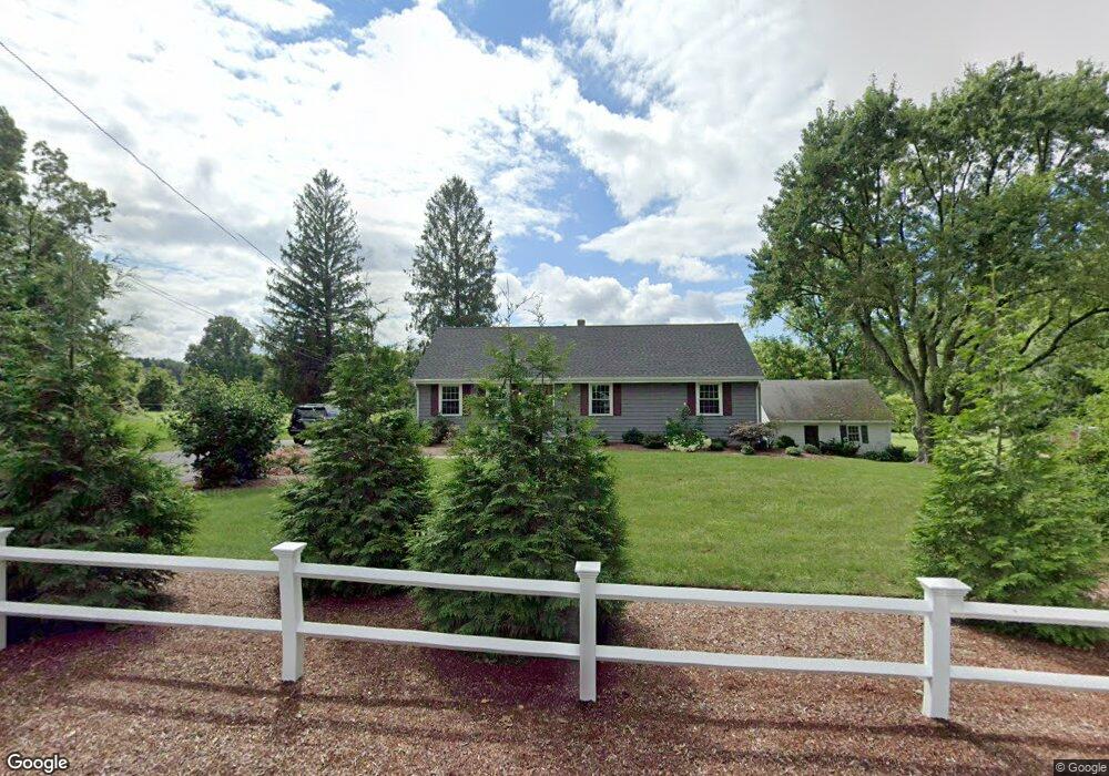 6 Hancock St, Plainville, MA 02762 - photo 1