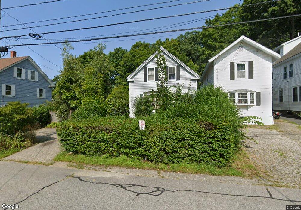 38 Spring St, Newmarket, NH 03857 - photo 1