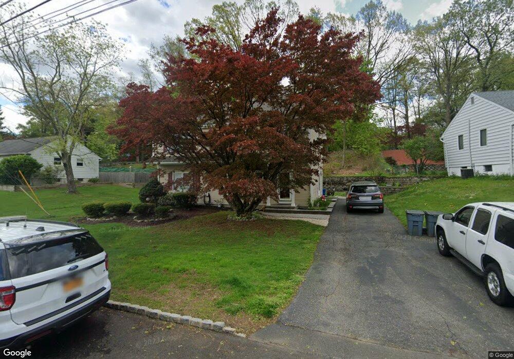 4 Sycamore St, Garnerville, NY 10923 - photo 1