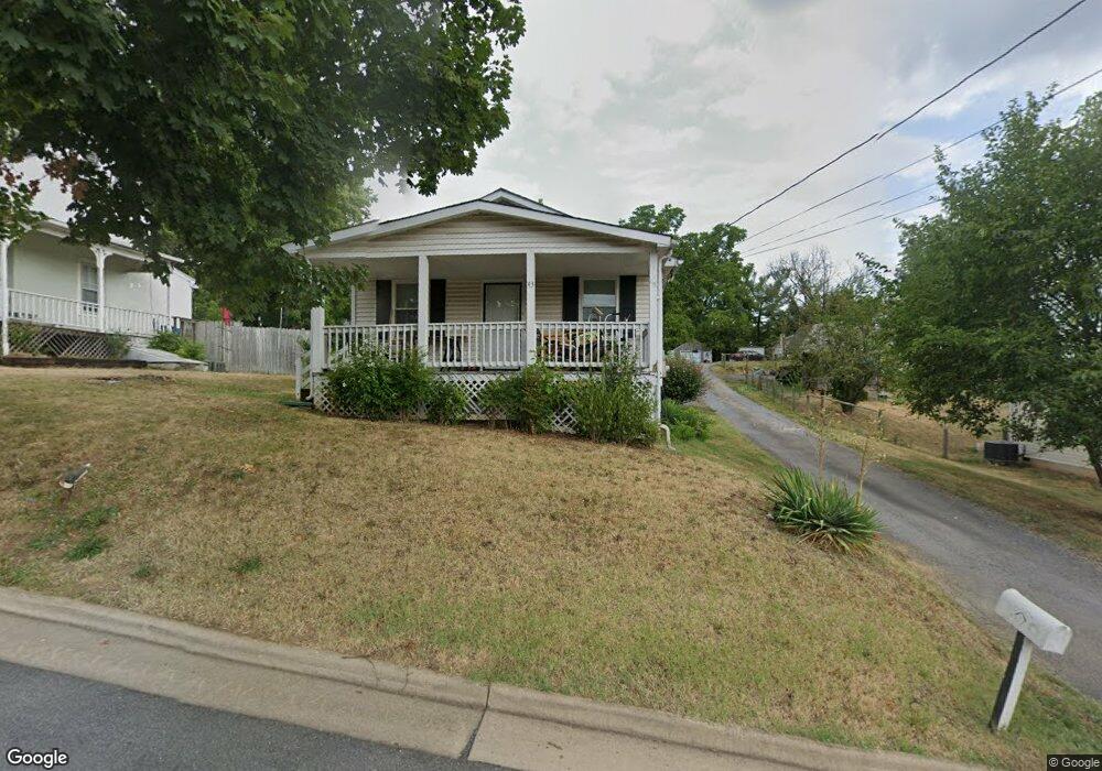 49 W 18th St, Front Royal, VA 22630 - photo 1