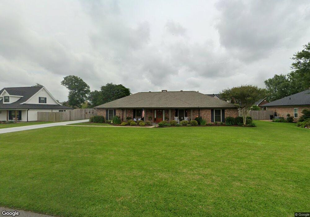 1817 Deepwoods Dr, Lake Charles, LA 70605 - photo 1
