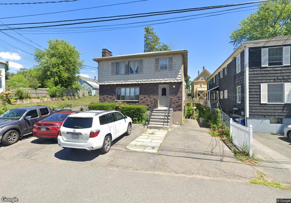 13 Vine St unit B, Marblehead, MA 01945 - photo 1