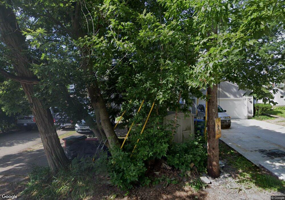 6943 Dandison Ct, West Bloomfield, MI 48324 - photo 1