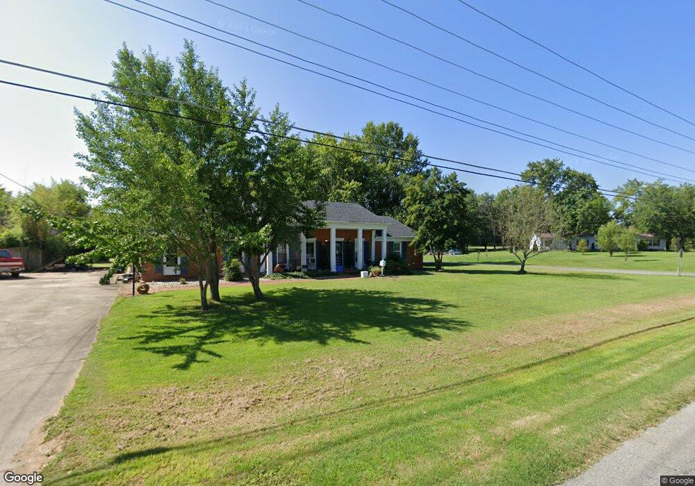 1117 Mchaney Rd, Harrisburg, IL 62946 - photo 1