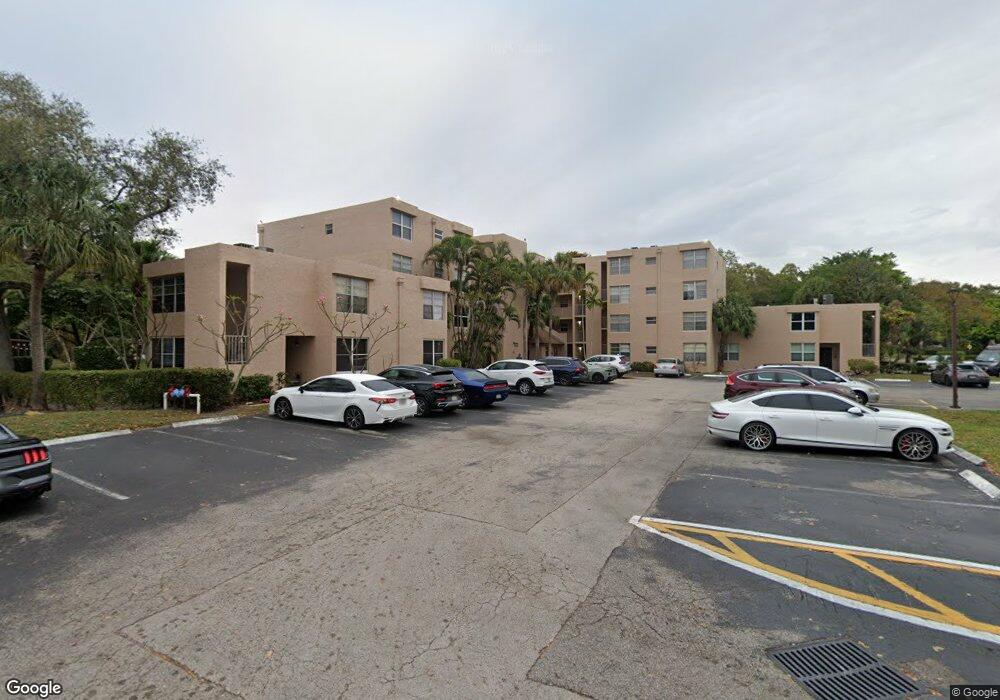 Live Oak Place, Davie, FL 33324 - photo 1