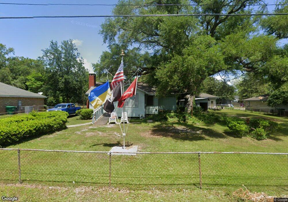 407 Ballentine St, Bay Saint Louis, MS 39520 - photo 1