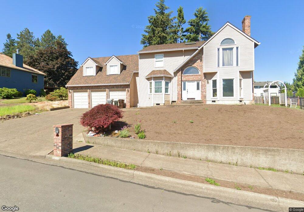 19610 Wildwood Dr-Level Lt, Westlinn, OR 97068 - photo 1