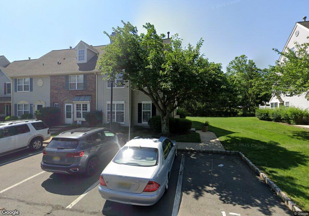 33 Colleen Ct, Kendall Park, NJ 08824 - photo 1