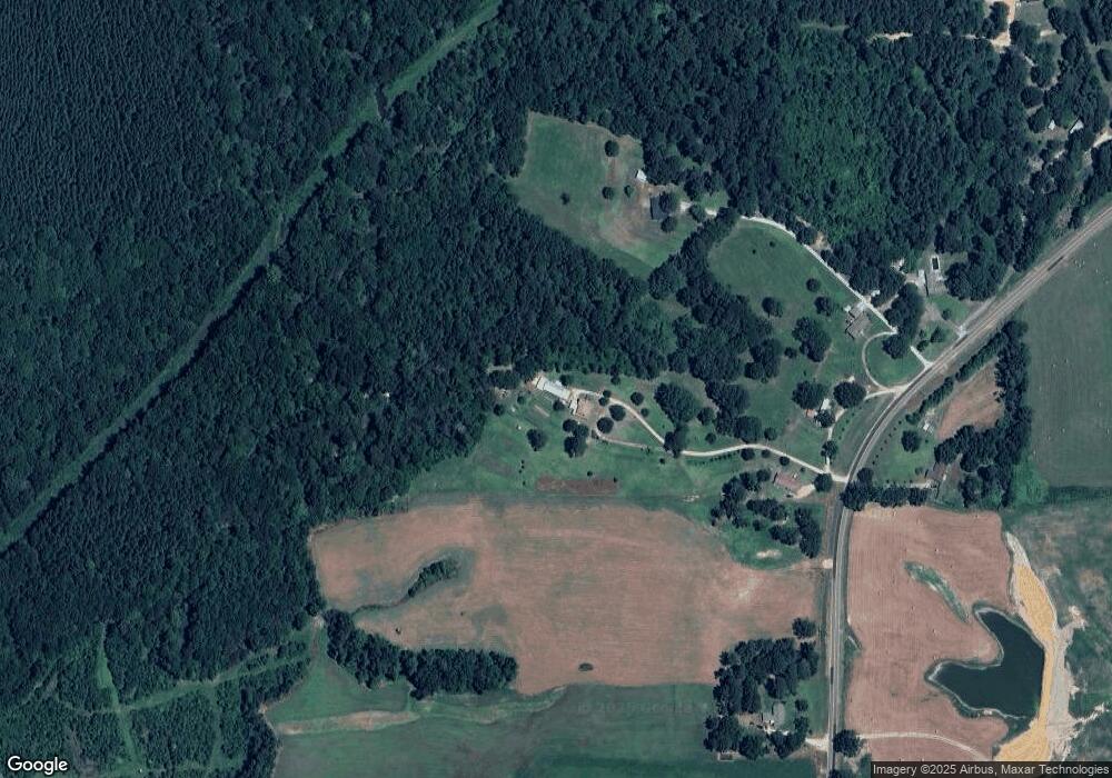 611 County Road 10, Stringer, MS 39481 - photo 1