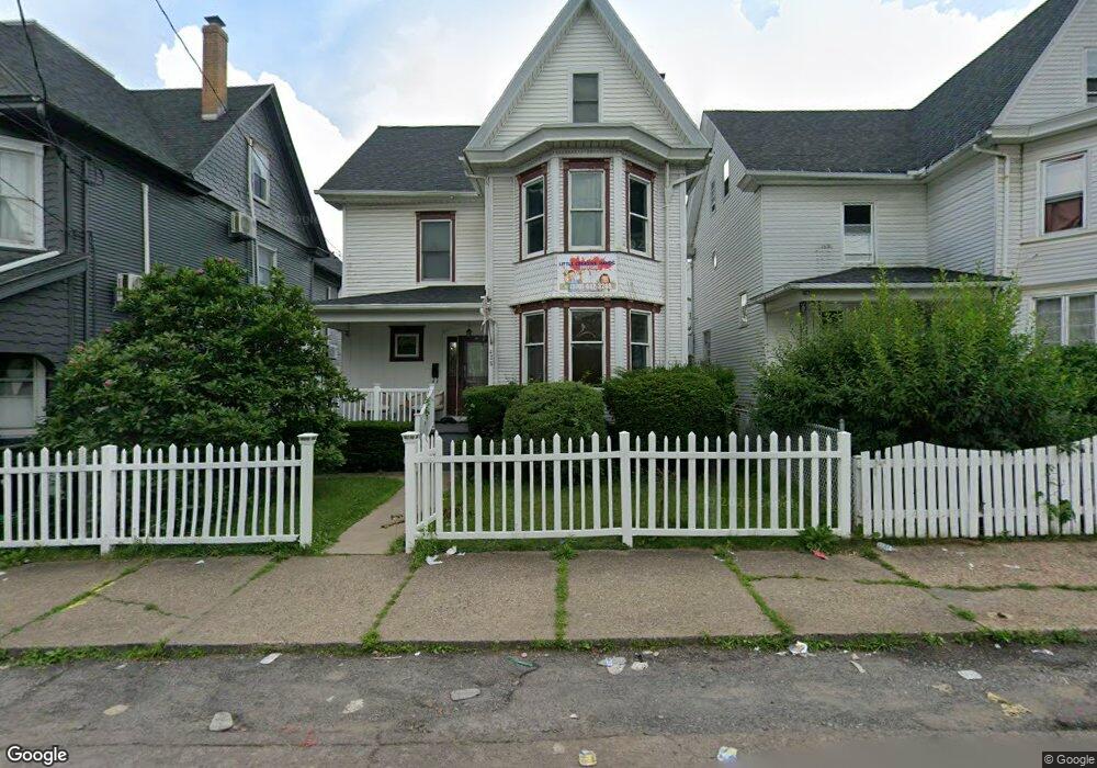 434 W Hemlock St, Hazleton, PA 18201 - photo 1