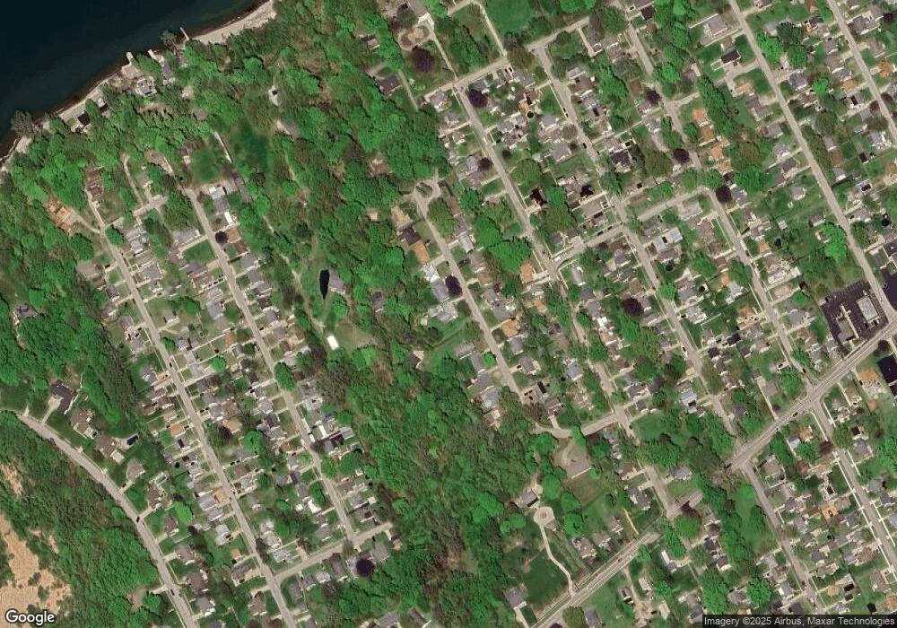 520 Rondeau Dr, Erie, PA 16505 - photo 1