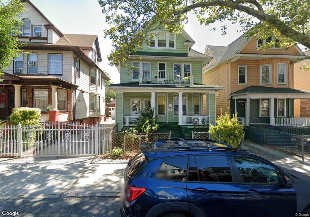 125 Warwick St, Brooklyn, NY 11207 - photo 1