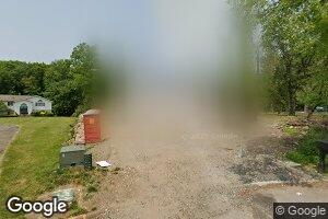 8 Elizabeth Ct, Spring Valley, NY 10977