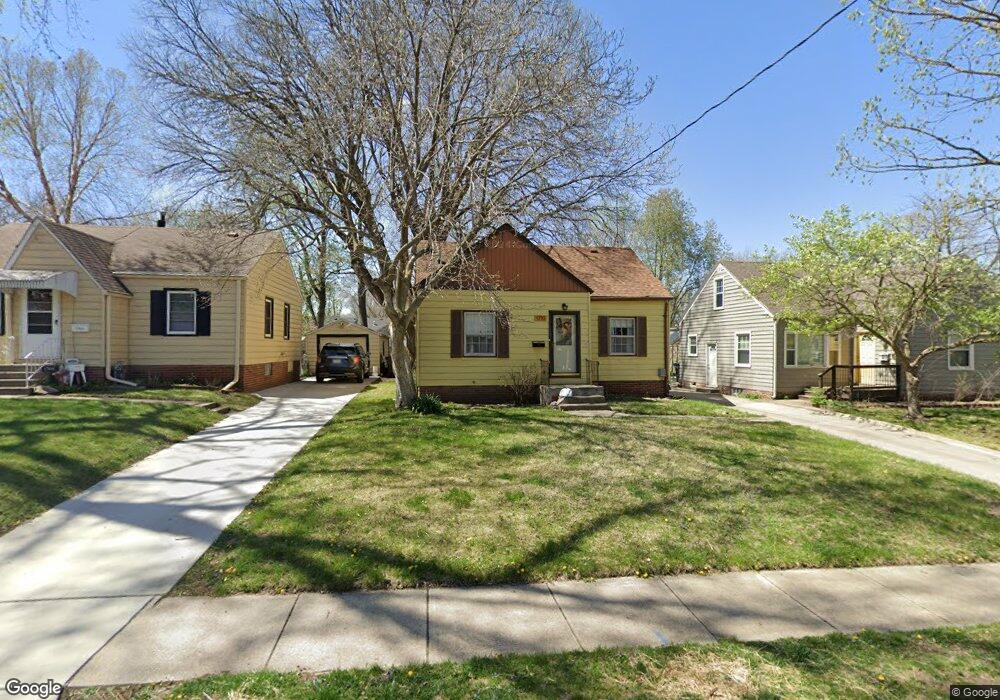 1710 46th St, Des Moines, IA 50310 - photo 1
