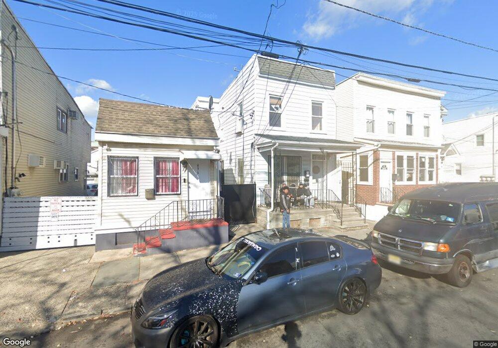 498 4th St, Newark, NJ 07107 - photo 1