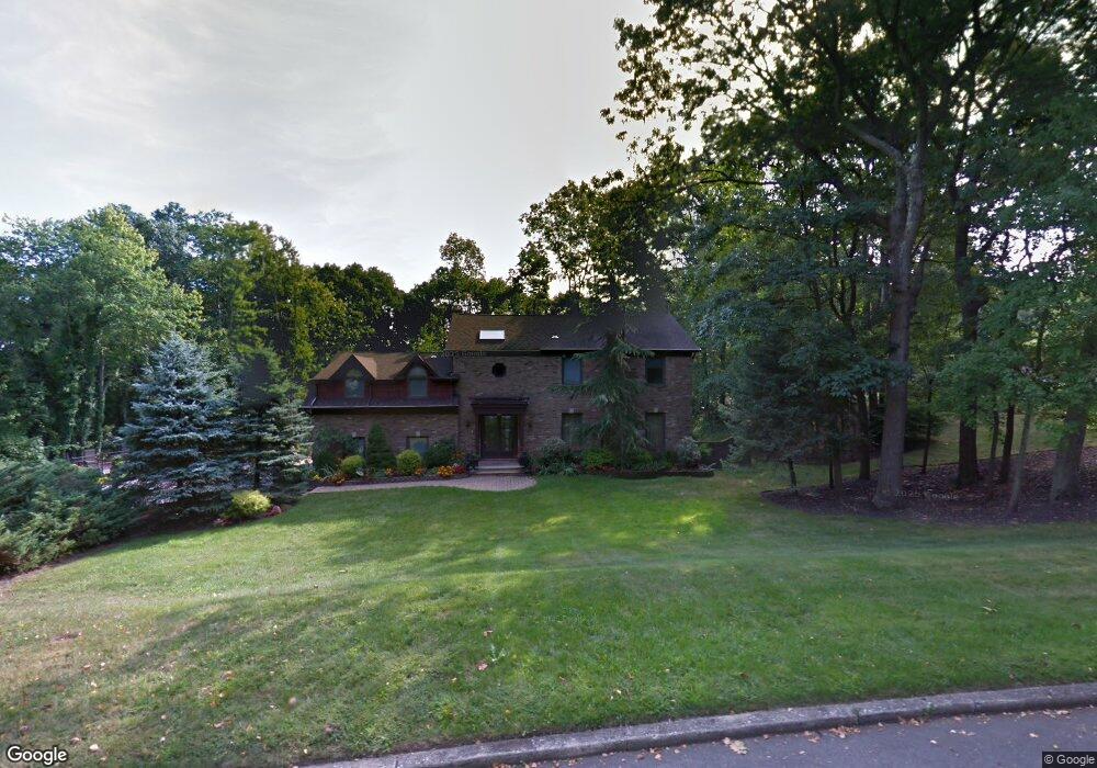 22 Rustic Gate Ln, Dix Hills, NY 11746 - photo 1