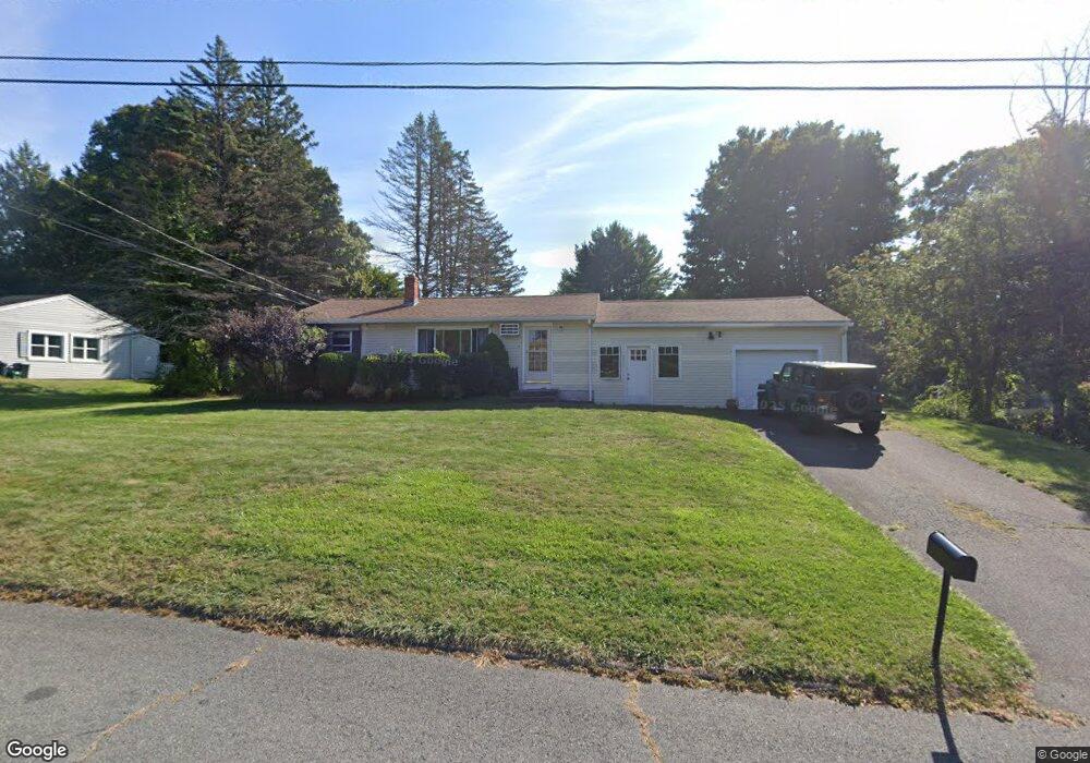 4 Country Ln, South Hadley, MA 01075 - photo 1