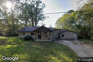 206 6th St NE, Springhill, LA 71075