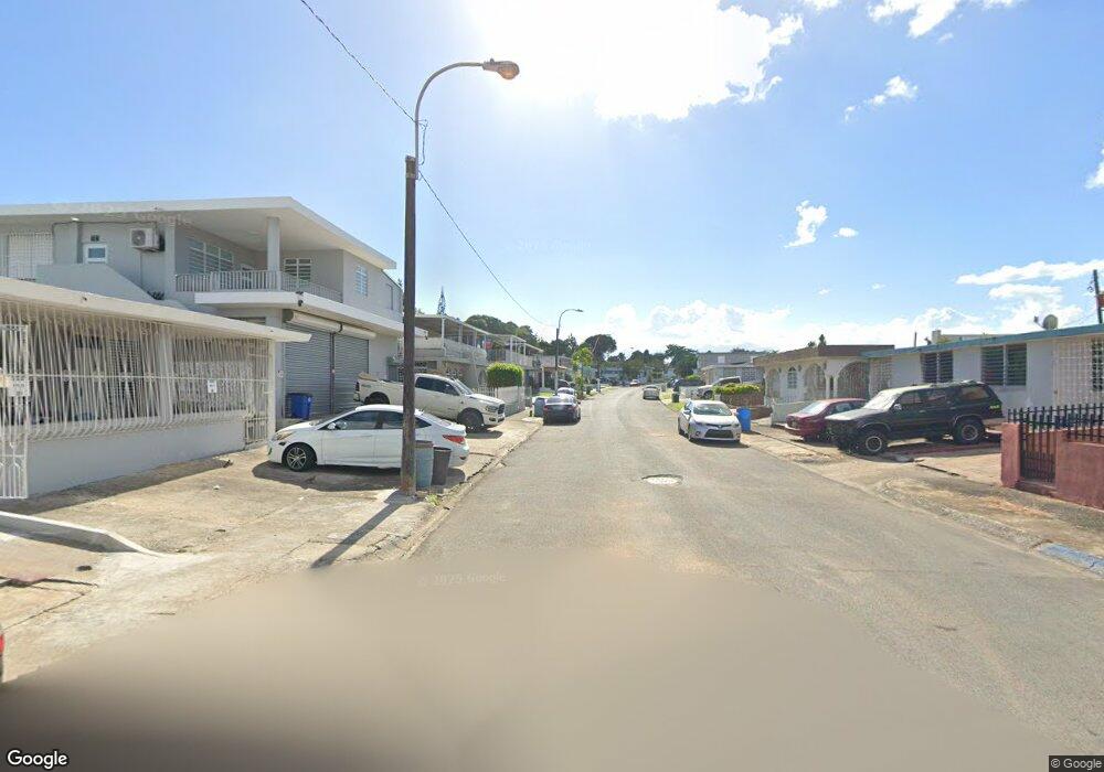 o-16 Calle Violeta unit 8, Bayamón, PR 00960 - photo 1