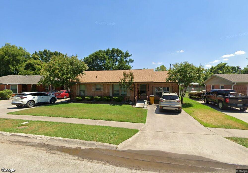 1712 Heather Rd, Gainesville, TX 76240 - photo 1