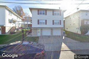 394 Mayer Ct, Ridgefield, NJ 07657