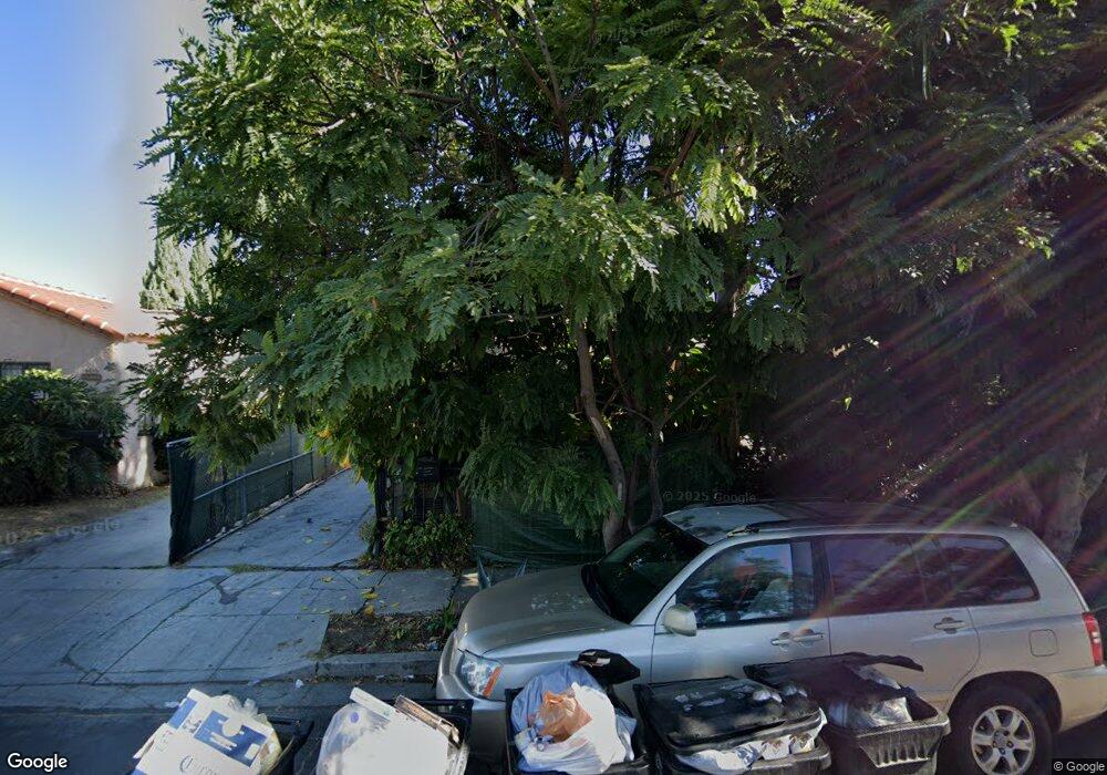 4611 Saturn St, Los Angeles, CA 90019 - photo 1