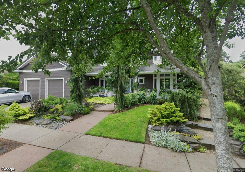 845 Fairway View Dr, Eugene, OR 97401 - photo 1