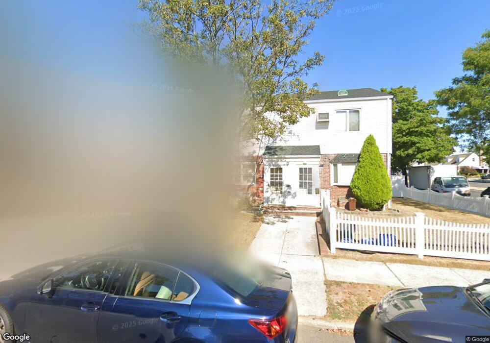 7745 250th St, Bellerose, NY 11426 - photo 1