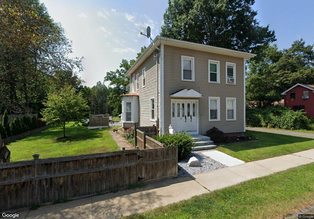 27 N Maple St, Enfield, CT 06082 - photo 1