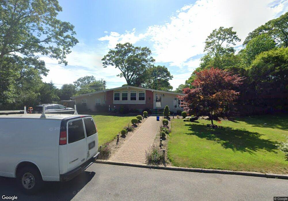 430 Renee Dr, Bayport, NY 11705 - photo 1