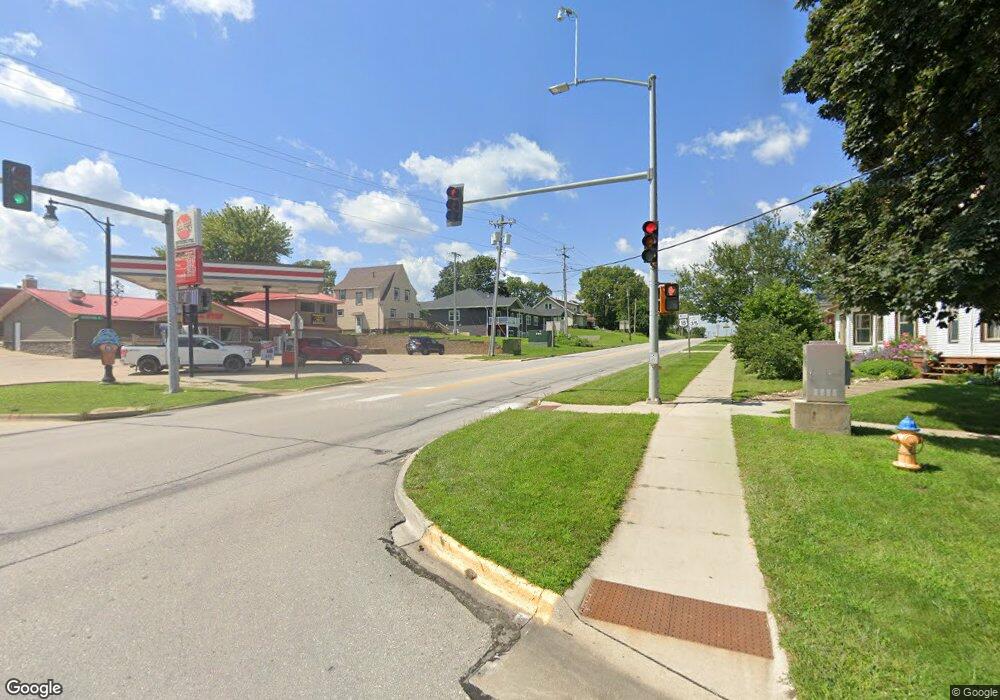 110 W Maple St unit 1, West Union, IA 52175 - photo 1