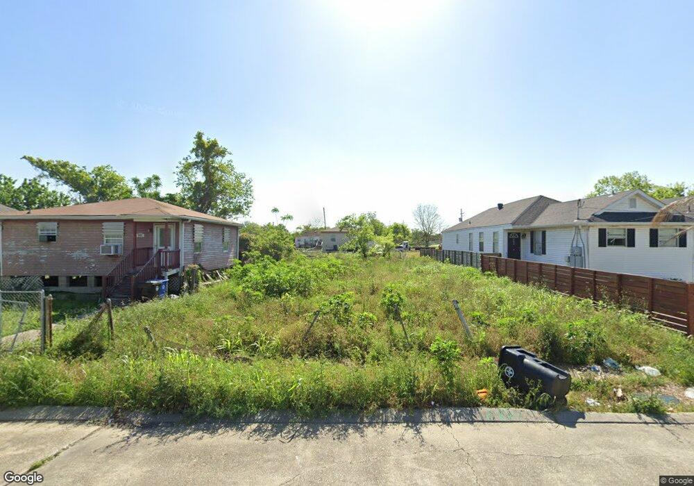 2821 Clouet St, New Orleans, LA 70126 - photo 1