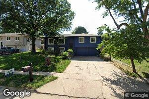 10211 P St, Omaha, NE 68127